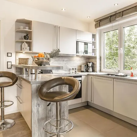 Baltic House Sandburg